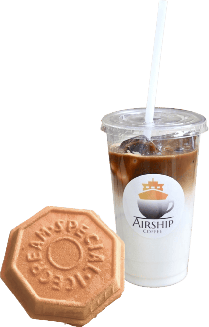 アイスカフェラテと最中のセット（AIRSHIP COFFEE）